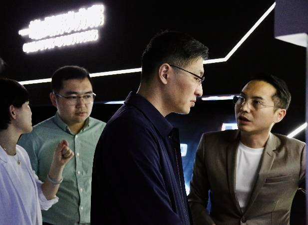 南京栖霞区杨栋率队调研2.png 南京栖霞区杨栋率队调研2.png